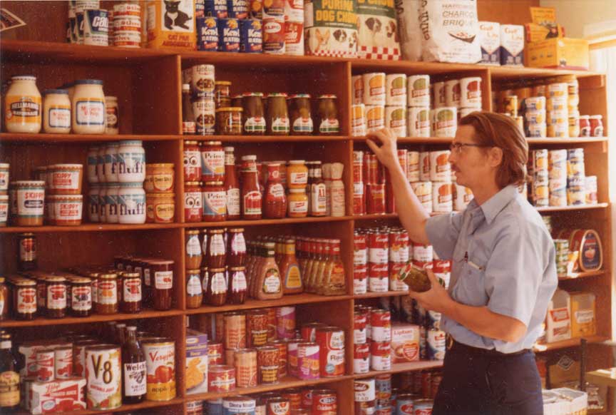 Pier 19 Store - Stocked convenience groceries for local and island customers. Pier 19 Store - Stocked convenience groceries for local and island customers.