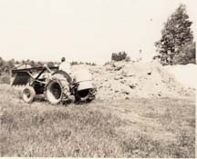 Farm_Bud-Tractor-1952